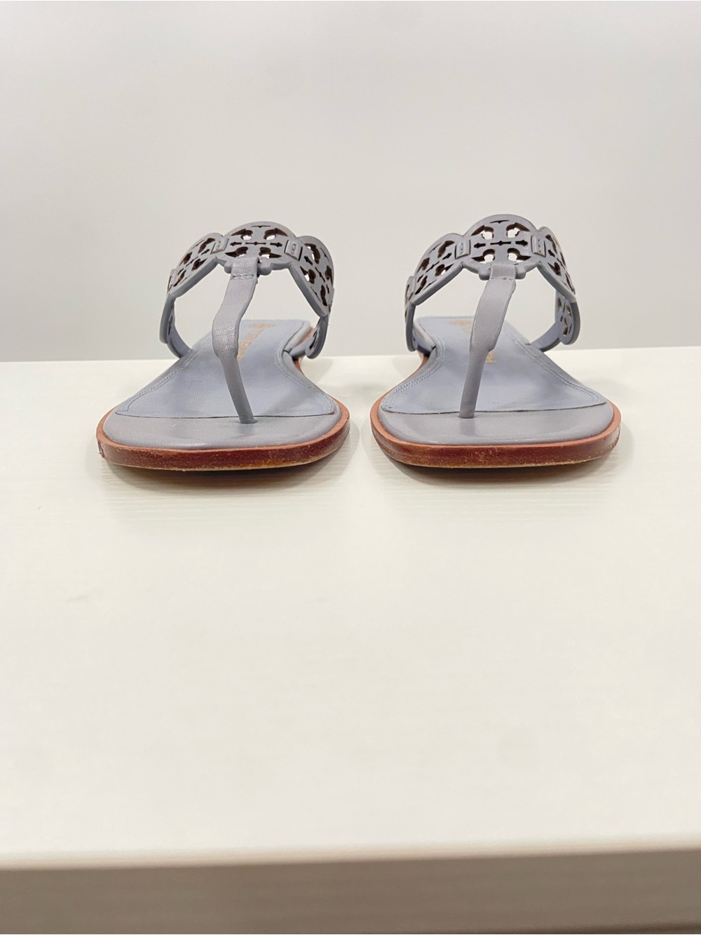 Tory Burch TINY MILLER THONG SANDAL LEATHER Cloud Blue size 9 - Picture 9 of 13